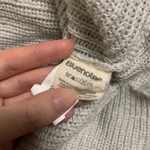 Bluenotes V-Neck Sweater - Grey - Picture 5 of 5